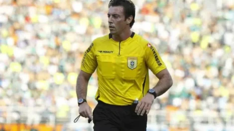 CBF defende árbitro Raphael Claus, chamado de 'suspeito' por Trump
