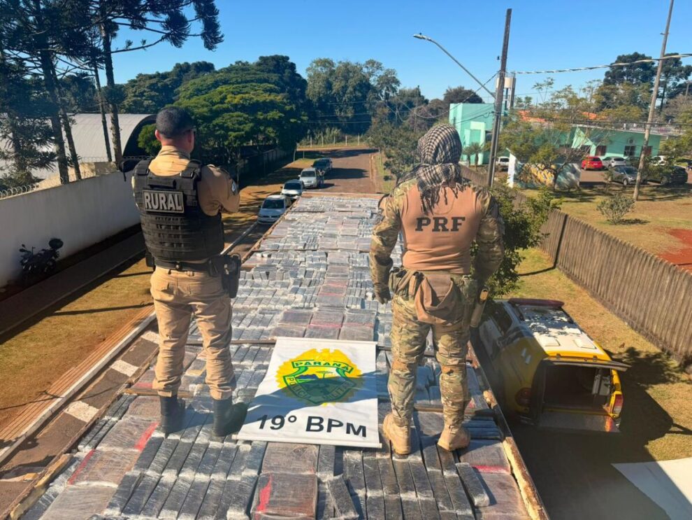Caminhão carregava quase 3 toneladas de maconha em Cascavel