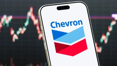 Chevron supera expectativas com produção recorde nos EUA e tem lucro de US$ 12,07 bi