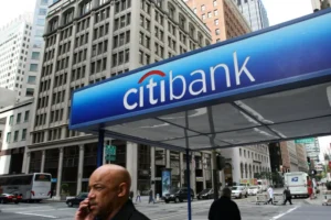 Citigroup supera projeções, mas vê 'ventos contrários' em divisão de cartão de crédito