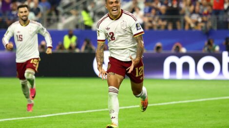 Com invencibilidade recorde, Espanha vai à final da Copa após 16 anos
