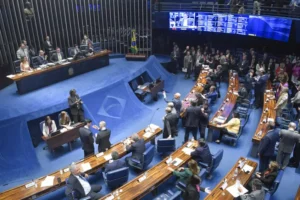 Congresso pressiona, e TCU deve liberar penduricalhos fora do teto e abrir precedente