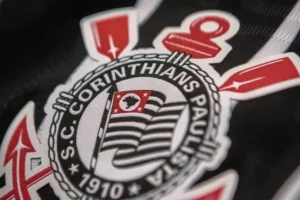 Corinthians traça estratégia para driblar transfer ban e contratar Wesley