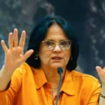 Damares defende Michelle, pede fim de ataques e diz que Flávio 'ainda' é seu pré-candidato