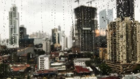 Defesa Civil emite alerta para risco de tempestade intensa na região de Maringá nesta quarta-feira (29)