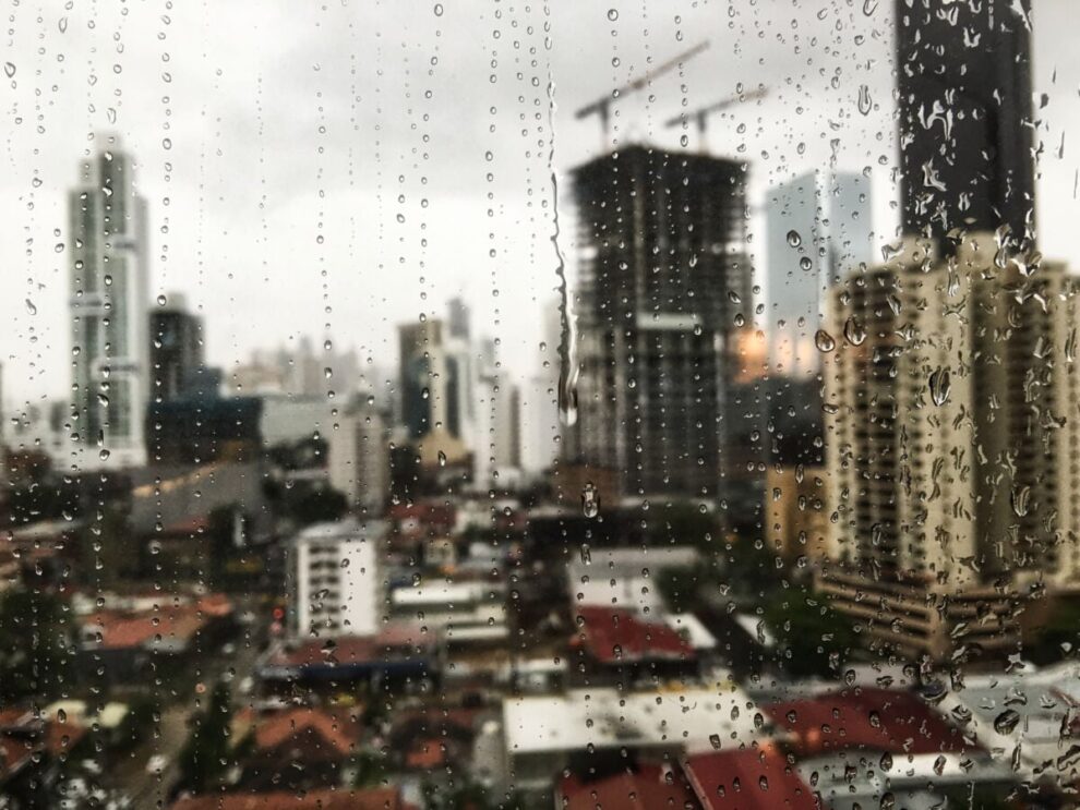 Defesa Civil emite alerta para risco de tempestade intensa na região de Maringá nesta quarta-feira (29)
