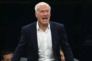Deschamps detona arbitragem após França cair diante da Espanha