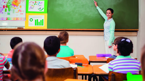 Educação financeira pode ser incluída no currículo escolar