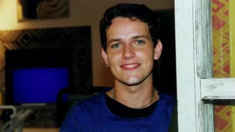 Edward Boggiss, de 'Malhação' e 'Sandy & Junior', morre aos 49 anos