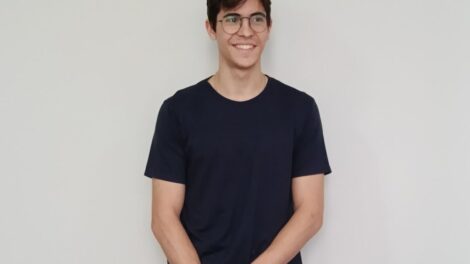 Estudante de Maringá vai representar o Brasil em Campeonato Mundial de Matemática na Tailândia