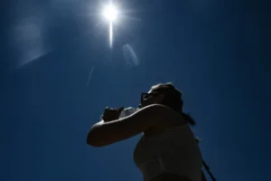 Europa se prepara para terceira onda de calor; adaptação e mortes preocupam