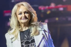 Famosos lamentam a morte de Bonnie Tyler