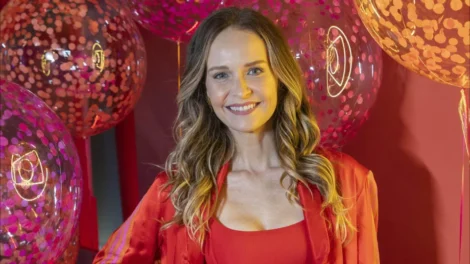Fernanda Rodrigues sofre com marido tóxico em novo papel e diz querer promover reflexões