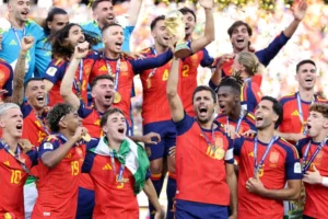 Fifa e Espanha 'apagam' Trump de fotos oficiais da celebração pela conquista da Copa