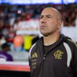 Flamengo 'apático' irrita Jardim e mudança de comportamento deixa recado