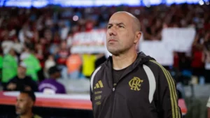 Flamengo ‘apático’ irrita Jardim e mudança de comportamento deixa recado