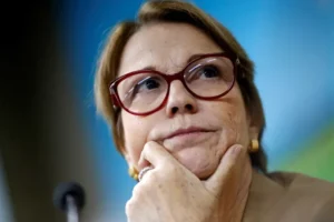 Flávio confirma convite a Tereza Cristina, mas diz negociar com outros partidos