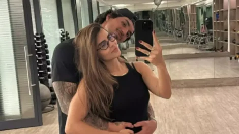 Gabriel Medina pede Isabella Arantes em casamento em Lisboa; veja