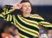 Harry Styles come pão de queijo e passeia no Ibirapuera antes de show em SP