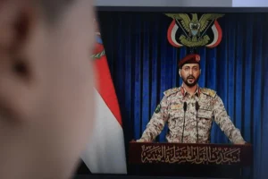 Huthis proíbem navios de escalar em portos sauditas