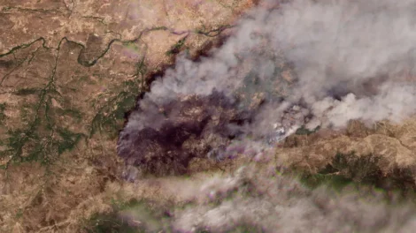 Imagens de satélite mostram antes e depois de incêndios em Espanha