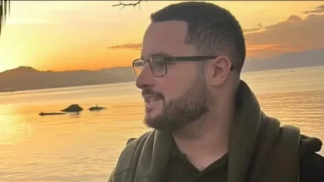 Influenciador é preso suspeito de aliciar criança pela internet