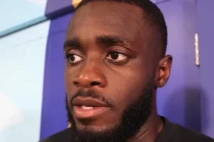 Jogadores da França fazem linda homenagem a Didier Deschamps; veja