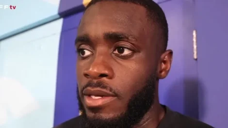 Jogadores da França fazem linda homenagem a Didier Deschamps; veja