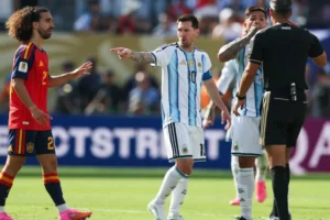 Jornal inglês massacra Messi após final: "Petulante e vergonhoso"