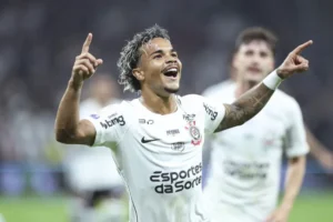 Kaio César vai a julgamento por confusão e pode desfalcar o Corinthians