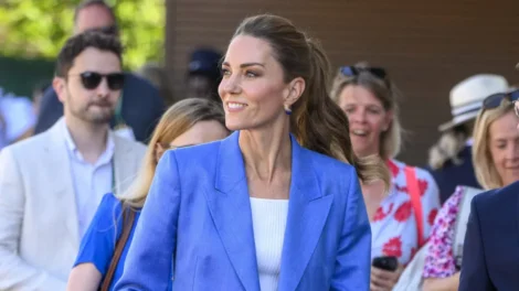 Kate Middleton surpreende fãs na fila de Wimbledon; veja as fotos