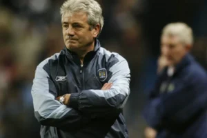 Kevin Keegan, ídolo inglês e duas vezes Bola de Ouro, morre aos 75 anos