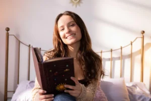 Larissa Manoela revela restrição após cirurgia contra endometriose
