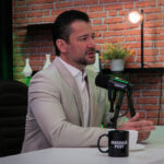 Médico Eduardo Amado analisa riscos de emagrecedores e avanços da medicina integrada no podcast Ponto a Ponto