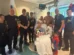 Menina de 11 anos leva tiro na cabeça durante tiroteio em McDonald's