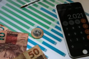 Mercado financeiro reduz projeção da inflação para 5,30%