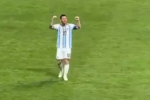 Messi chora após virada da Argentina sobre o Egito na Copa; veja