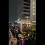 Mexicanos fazem "festa" de madrugada em hotel onde está a seleção inglesa