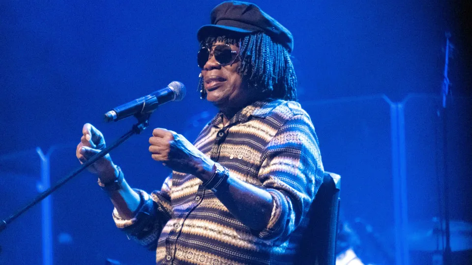 Milton Nascimento vence ação e recupera direitos sobre a música 'Travessia'