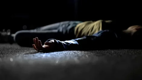 Mulher é morta pelo companheiro em Minas, e corpo é encontrado ao lado de bebê do casal, diz polícia
