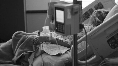 Mulher morre após ficar com intestino perfurado em colonoscopia em SP