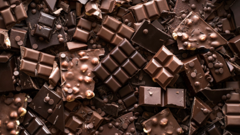 No Dia do Chocolate, entenda quem realmente fabrica o chocolate que chega às lojas