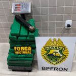 Operação apreende 29 kg de maconha em ônibus na Ponte Ayrton Senna, em Guaíra