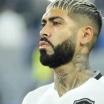 Palmeiras preserva Barboza e prepara estreia do zagueiro após a Copa