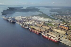 Paraná revoluciona setor portuário com movimentação recorde, leilões de R$ 5,1 bilhões e megaobra ferroviária
