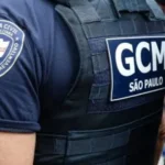Pastor acusa GCM de perseguição após abordagem em culto na Praça da Sé en SP