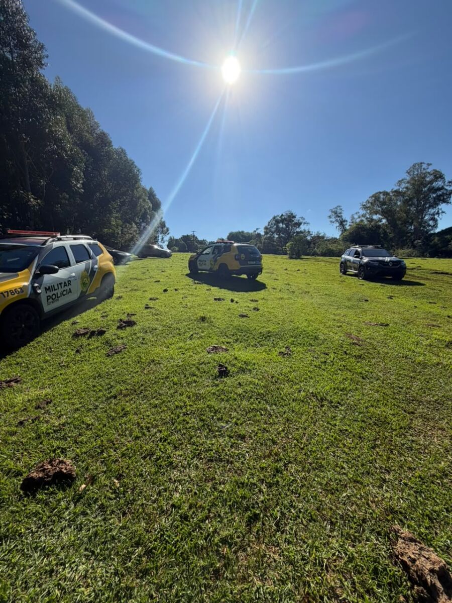 Polícia Militar localiza dois suspeitos de homicídio de homem encontrado em chácara, em Marialva