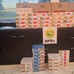 Polícia apreende carro carregado com cigarros contrabandeados na PR-323