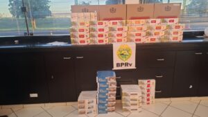 Polícia apreende carro carregado com cigarros contrabandeados na PR-323