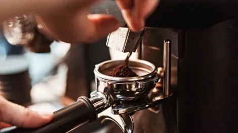 Preço do café dispara 13,2% em julho e ameaça bolso do consumidor